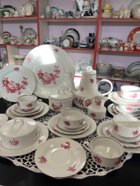 Чайный сервиз на 6персон «Helena» JImenau GDR 1977-1990гг Фарфор, деколь, золото 200мл Цена за 28пр. Картинка 1